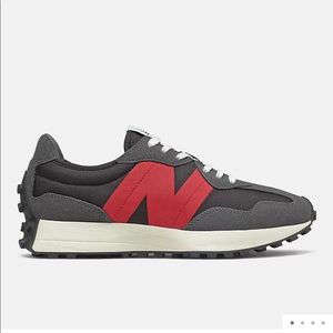 NEW BALANCE 327/237 Lot sz 13
